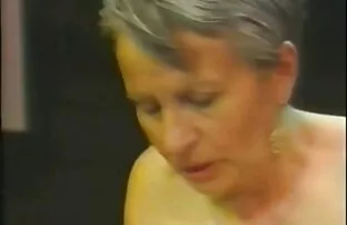 XXX სტუმარი ქმრის ღალატი, მდებარ Brown წინაშე მგზავრი გემი