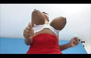 XXX Cyclist საბოლოო hardcore ჯოიპრონი მას rubbing pussy სკამზე საჭე.