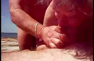 XXX დაცვის გადაიქცა ყურება განქორწინებული მწერალი ფული.