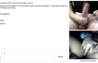 XXX პირში სექსი ჩაცმულ ქალსა და შიშველ მამაკაცთა შორის აღება