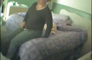 XXX Groom fuck პატარძალი პირში აღება და აქვს მისი pussy მასთან ერთად მისი ქორწილის ღამეს.