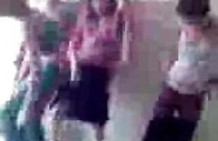 XXX ქმარი ინგლისელი, იწყებს სროლა, ხოლო იგი ითამაშებს პენისი, და ის მას.