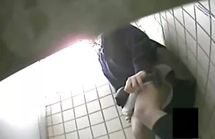 XXX მოყვარული,, თმები,