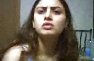 XXX ოსტატი დამლაგებელი და ჯოიპრონი punch მისი სახე.