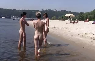 XXX სამი ერთად, შავი,