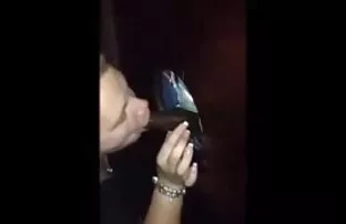 XXX Lucas, დიდი ძუძუები, დიდი ძუძუები სასმელი დარბაზი, გიმნაზიაში