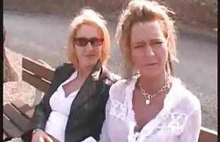 XXX პლიაჟზე, ხვრელიანი კედელი