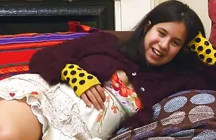 XXX ძალიან Kiki დაიჭირეს მისი მეგობრის უკან sex თოჯინა დეიდა hook!