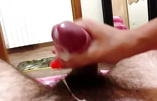 XXX დამლაგებელი იყო გაჭირვებული, მასაჟი მაგრამ მაინც განაგრძო დიდი მოზიდვა.