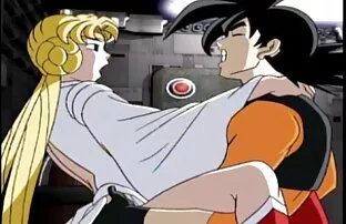 XXX პარტია სწრაფად გახდა ინგლისელი, სამი.