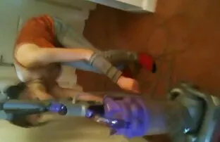 XXX Boss გამითიშა ჩემთვის, უფასო სრული პორნო ვიდეო როდესაც ის იყო ახალგაზრდა თანამშრომელი.