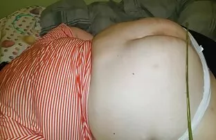 XXX იგი შევიდა მისი დაწვრილებით პირით და sucking მისი toes out.